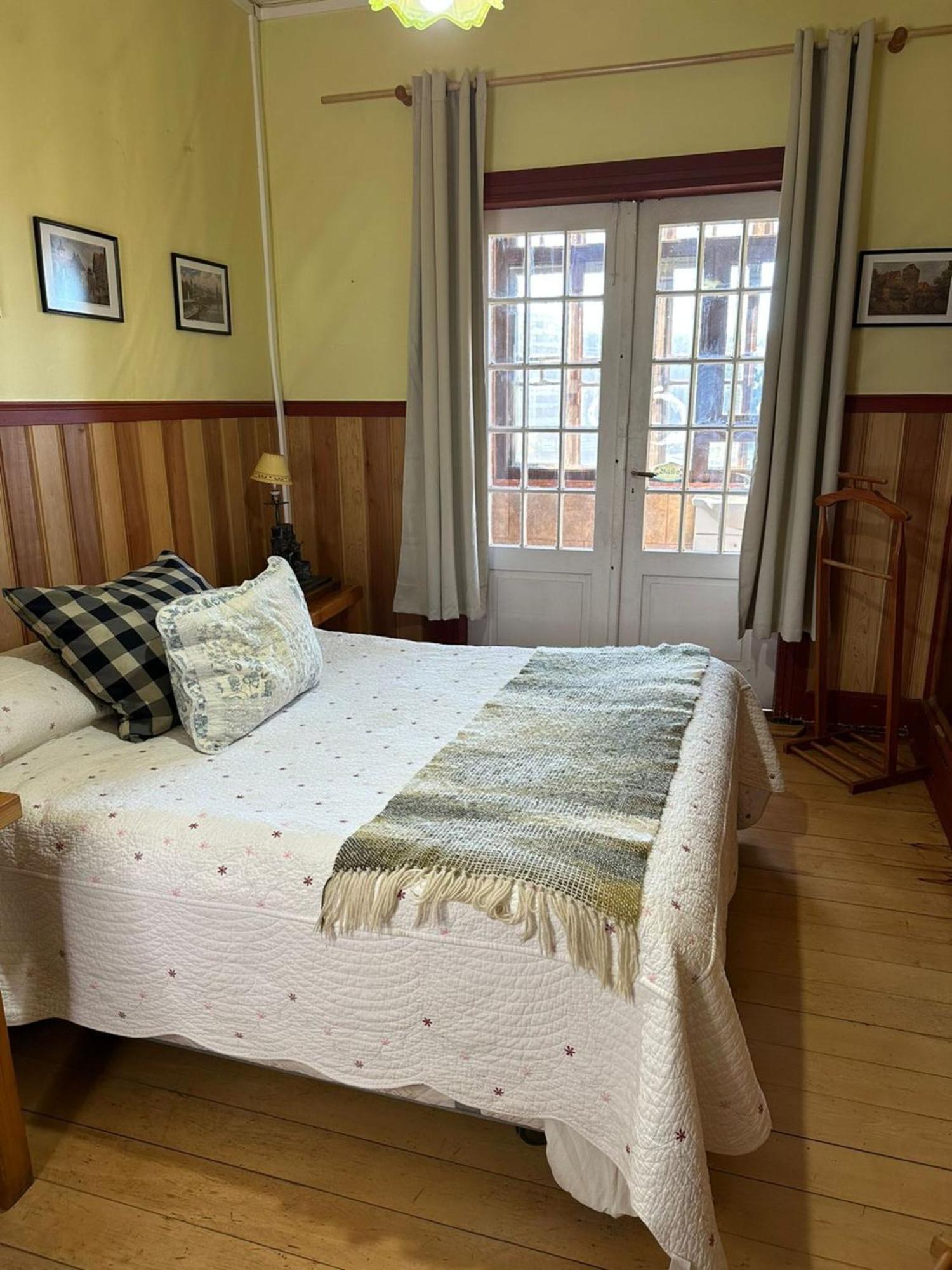 Appartamento Hostal Florencia Puerto Varas Esterno foto